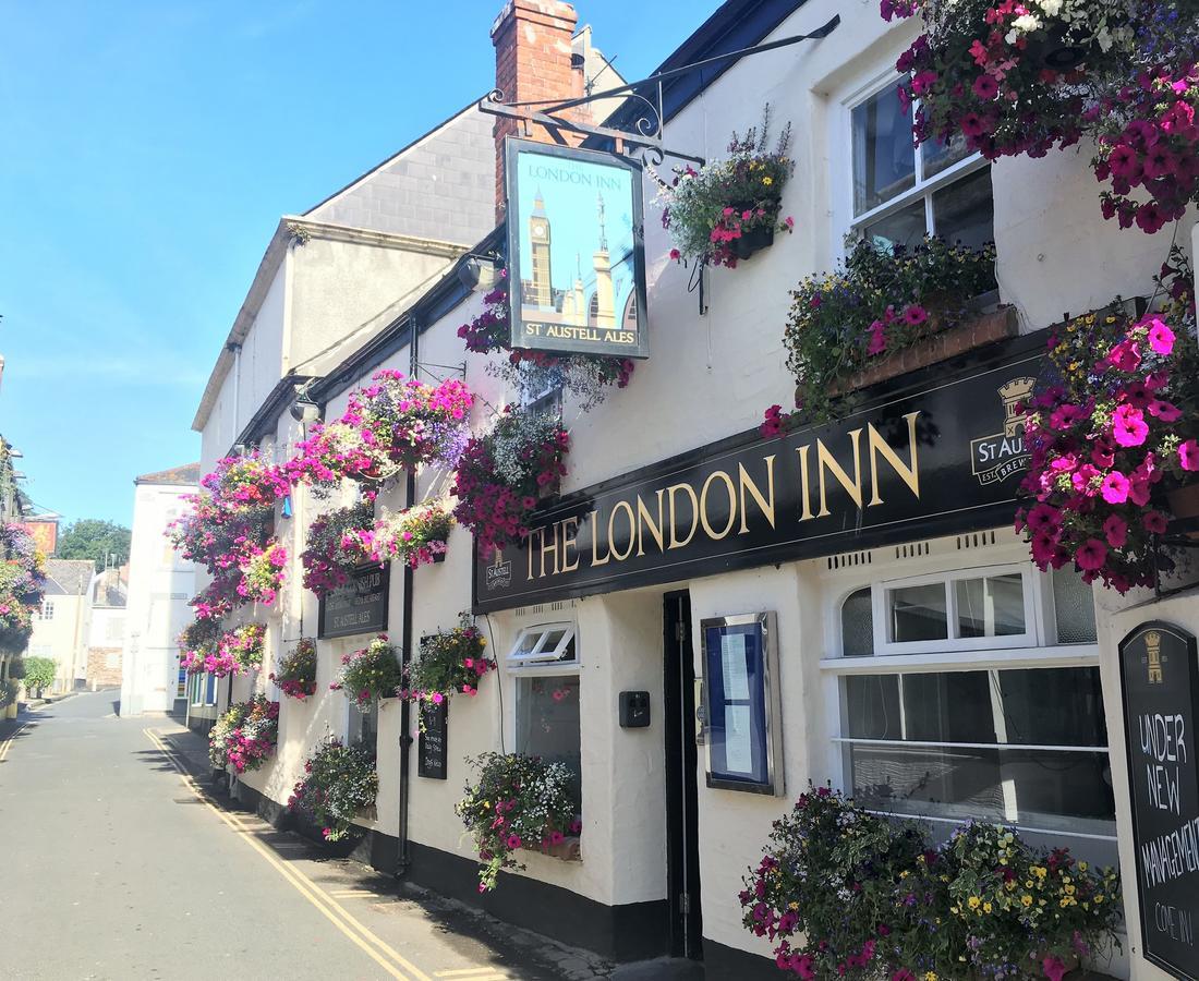 פדסטואו The London Inn מראה חיצוני תמונה